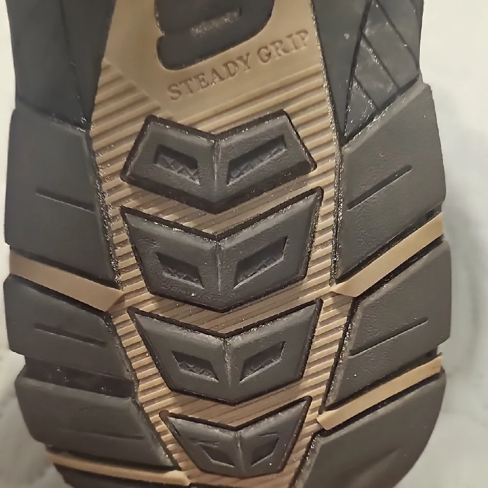Skechers Men's Relaxed Fit: Tresmen - Garo Sandals